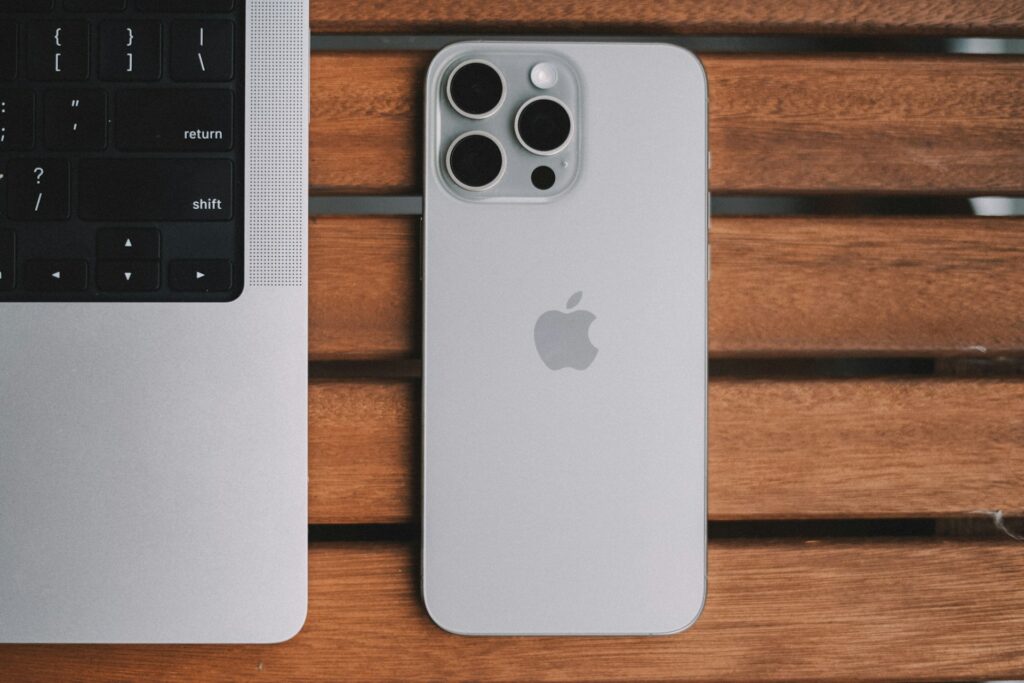 Cleaning a SIM Card: A Complete Guide – International eSIM & Travel SIM ...